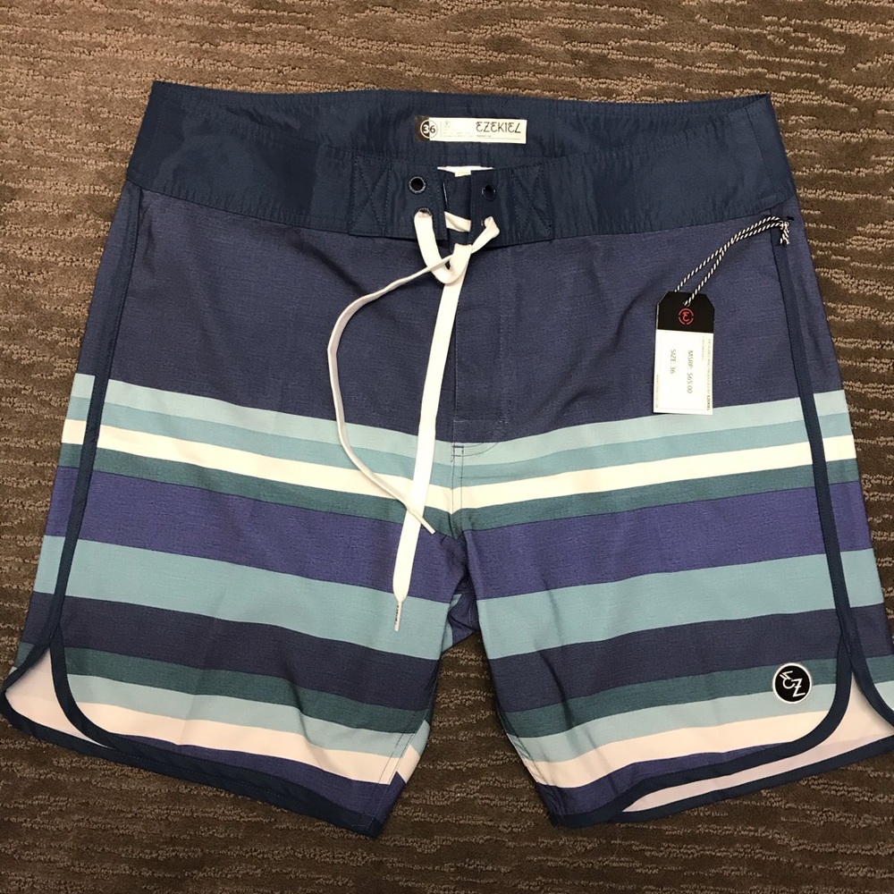 Men’s/teen Ezekiel board shorts brand new